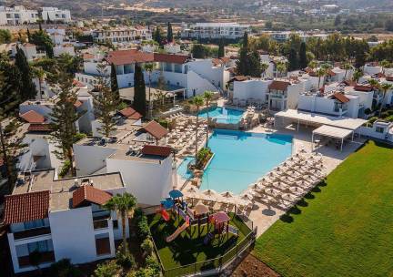 Kapetanios Aqua Resort