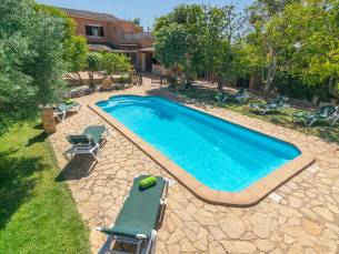 Villa Pili