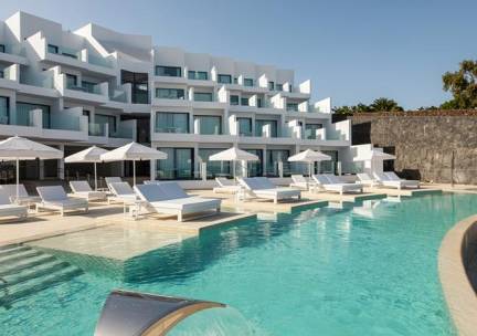 Royal Marina Suites Boutique Hotel