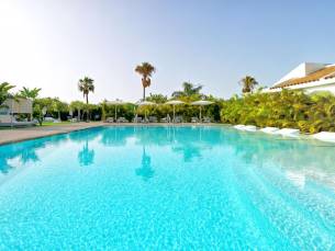 Seven en Wellness Gay Only