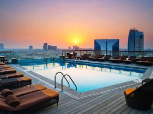 Golden Sands Hotel Creek