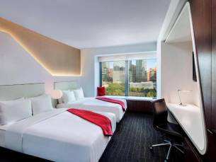 The Washington By LuxUrban