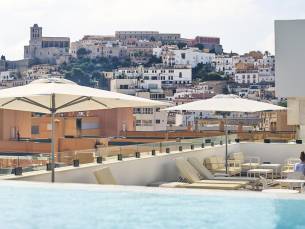 8 daagse vliegvakantie naar El Puerto Ibiza Hotel en Spa in ibiza-stad, spanje
