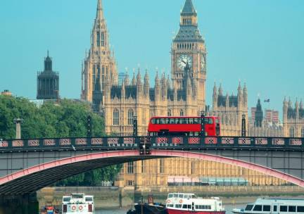 STUNT! ⚡ Stedentrip Londen incl. vlucht en ontbijt