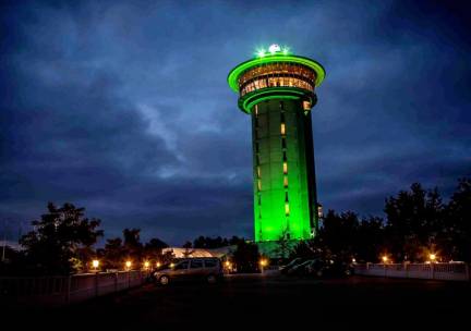 UNIEK verblijf in de iconische watertoren van Zwolle + luxe kamer metBAD voor 2- pers. & Rituals producten + GRATIS parkeren!