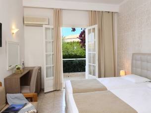 Hotel Nefeli