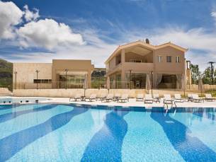 8 daagse vliegvakantie naar The Magnolia Resort in katelios, griekenland