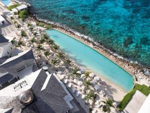 8 daagse vliegvakantie naar Papagayo Beach in jan thiel, curacao