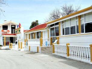 Side Temple Hotel