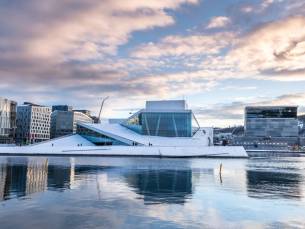 Ontdek de artistieke binnenstad van het Noorse Oslo incl. vlucht en ontbijt!