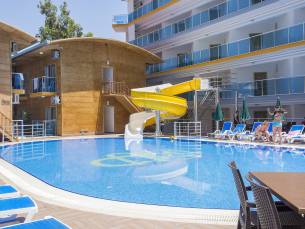 Arsi Enfi City Beach