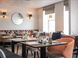 Ten Hill Place Hotel