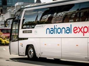 Bustransfer vom Flughafen Stansted in die Londoner Innenstadt (einfache Fahrt oder Hin- und Rückfahrt)