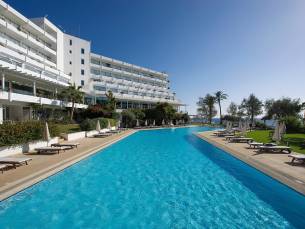 Grecian Sands Hotel
