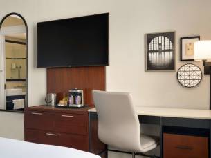 DoubleTree by Hilton New York Downtown