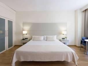 Aparthotel Mariano Cubi