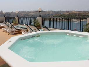 Sliema Marina Hotel