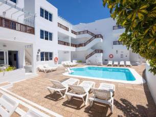 8 daagse vliegvakantie naar Vista Mar in puerto del carmen, canarische eilanden