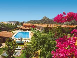 Perdikia Beach