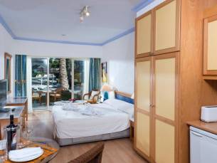 Paphos Gardens Holiday Resort
