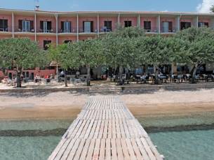 8 daagse vliegvakantie naar Dassia Beach in dassia, griekenland