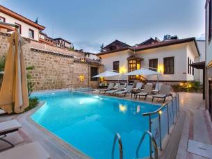 8 daagse vliegvakantie naar Dogan Hotel by Prana Hotels and Resorts in antalya, turkije
