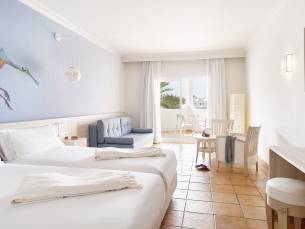 Iberostar Waves Founty Beach