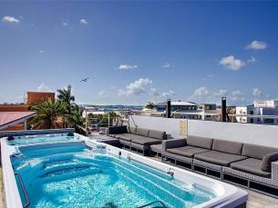 Commodore Suites SureStay Collection