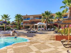 Lakeside Country Club