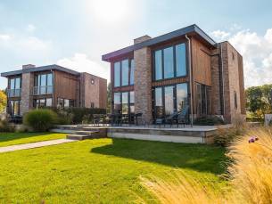 Vakantievilla aan het water met sauna 10 -personen