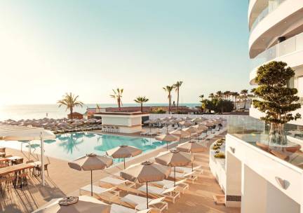 Coral Suites