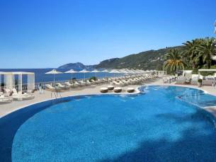 &Aacute;lkyna Lifestyle Beach Resort (Adults-Only)