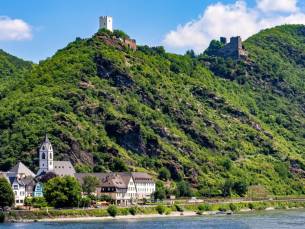 Halfpension in een sfeervol hotel met wellness + terras gelegen in de prachtige Midden-Rijnvallei nabij Boppard, Koblenz en de beroemde Loreley-rots in Kamp-Bornhofen