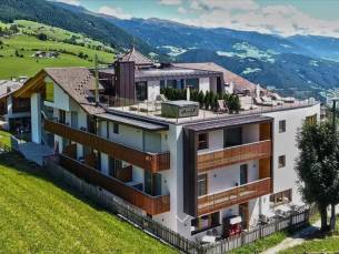 Kristall Hotel