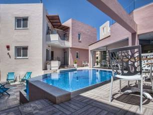 Omiros Boutique Hotel