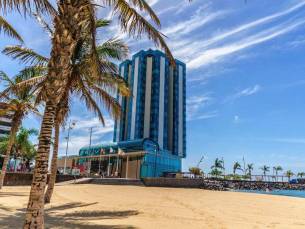 8 daagse vliegvakantie naar Arrecife Gran en Spa in arrecife, canarische eilanden