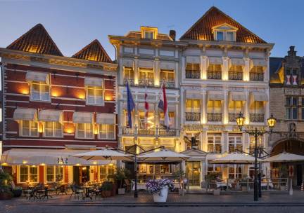 Geniet van een unieke overnachting in het oudste hotel van Nederland in Bergen op Zoom!