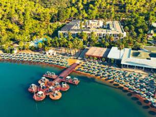 Green Bay Resort & Spa