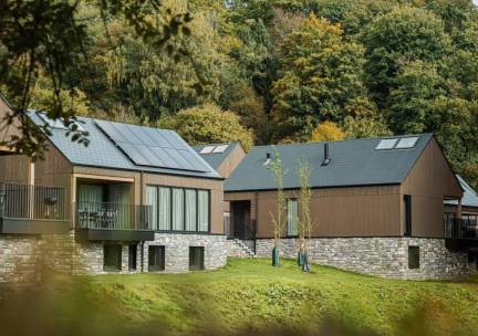 Verblijf 3, 4 of 5 dagen in een LUXE VILLA midden in het hart van de Ardennen! Bij La Roche-en-Ardenne