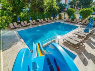 Kleopatra Celine Hotel