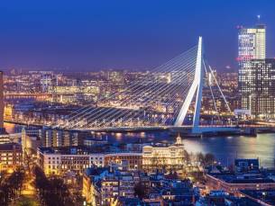 Ervaar modern comfort in het hart van Rotterdam met een verblijf in een duurzaam boutique hotel