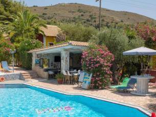 Villa Garden Of Eden