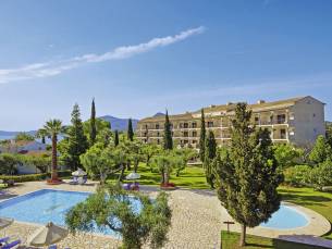 Delfinia Hotel