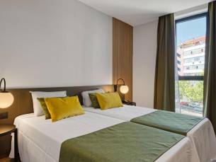 DWO Colours Alcala by Checkin