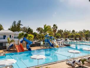 Aparthotel THB Tropical Island Resort - logies & ontbijt