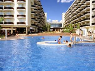 Pe&ntilde;iscola Plaza Suites