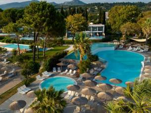 Hotel Ninos Grand Beach Resort