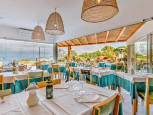 Porto Taverna op Sardini&euml;: Kristalhelder water, een wit strand en een heerlijke zon! Incl. vlucht en huurauto