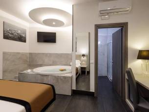 8 daagse vliegvakantie naar Best Western Hotel dei Mille in napels, italie