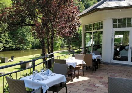 Gastronomisch arrangement 4*-hotel bij rivier de S&ucirc;re o.b.v. halfpension